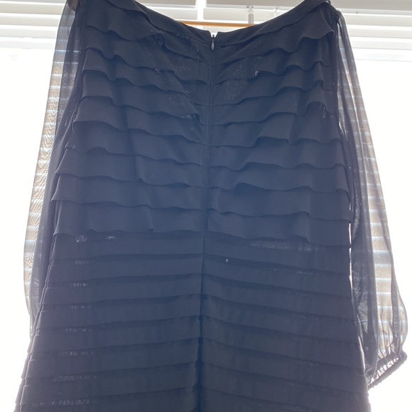 Adrianna Papell LBD - Picture 6 of 7